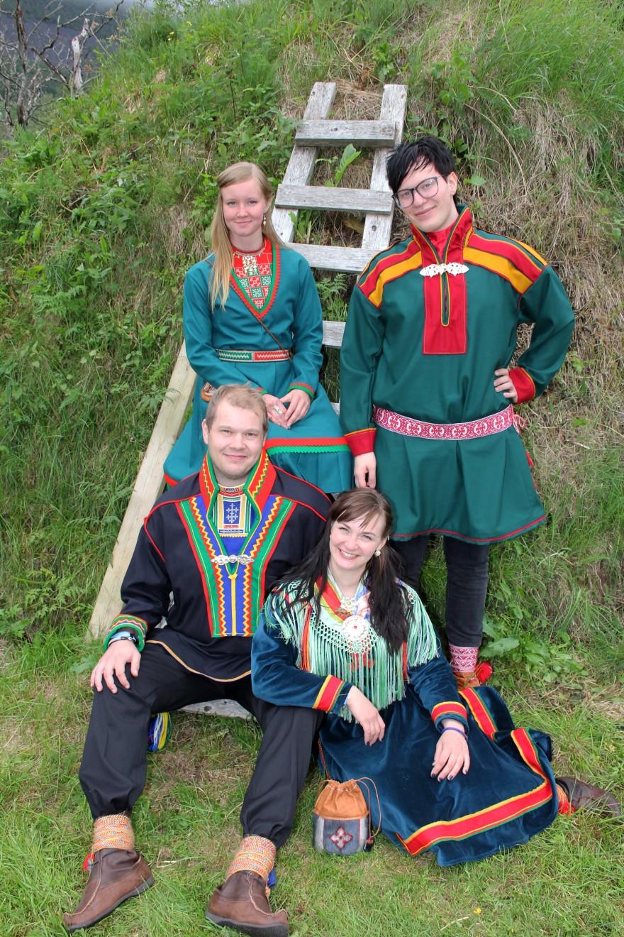 Bilde av de samiske veivisere for 2013-2014. 