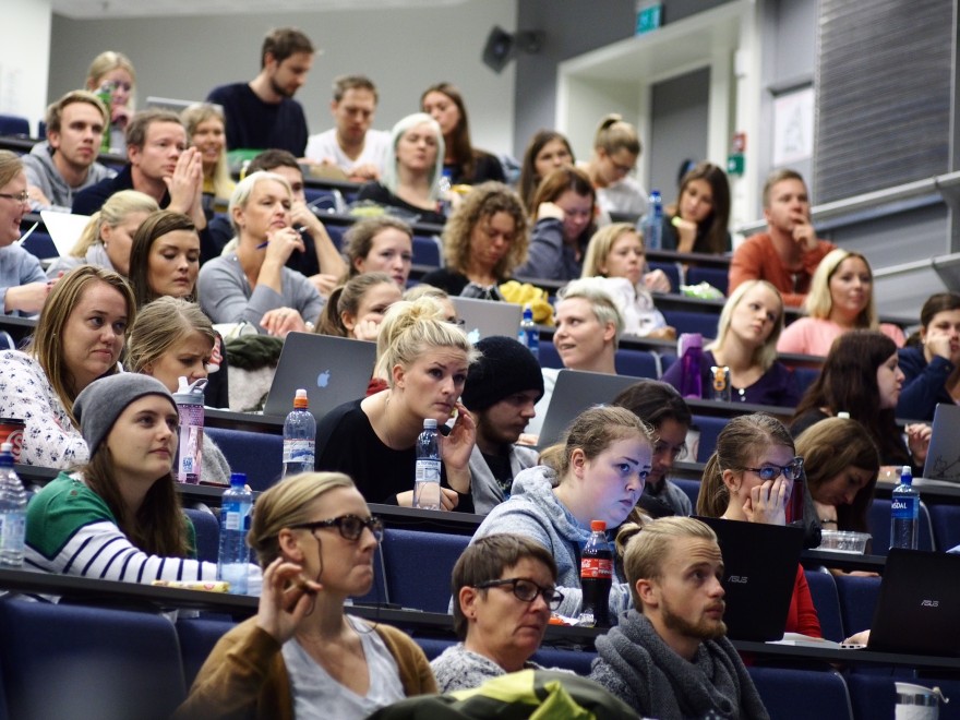 Lærerstudenter ved høgskolen i Oslo Akershus.